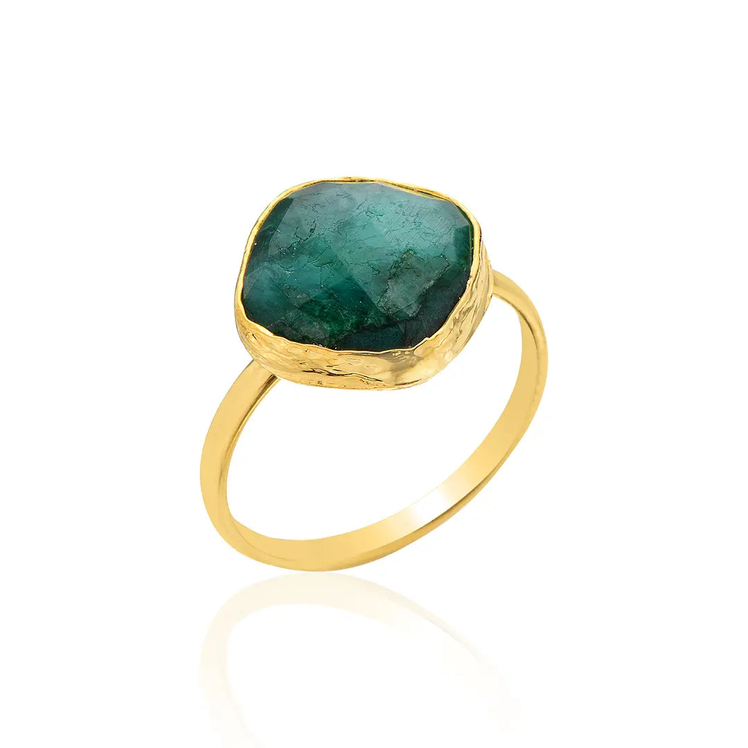 Verdant Majesty Emerald Stone Ring