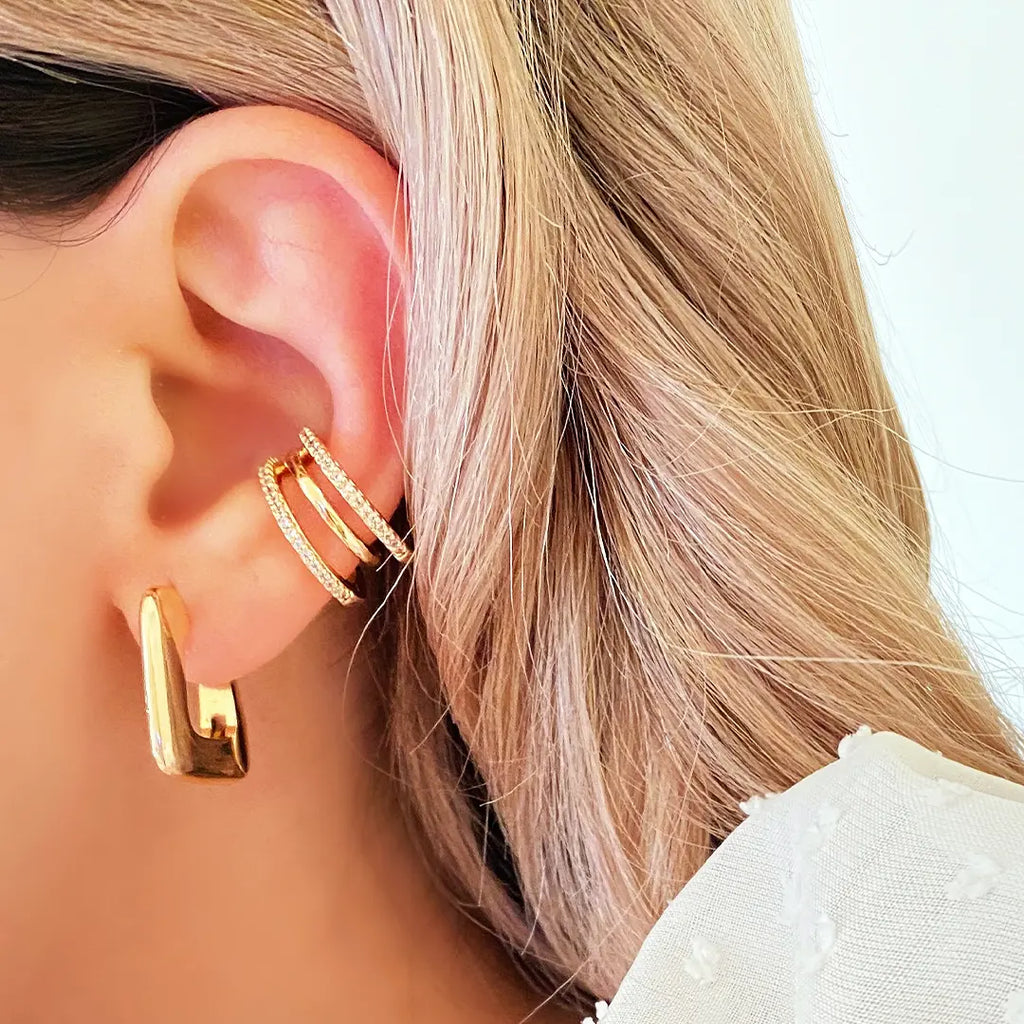 22k-Gold-Plated-On-Brass-Hoop-Earrings-model