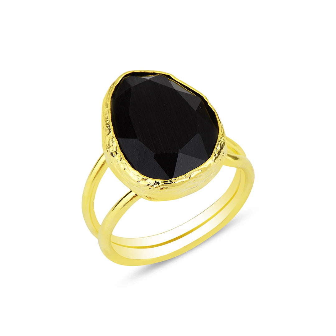 Funky-Cut-black-Cats-Eye-Ring