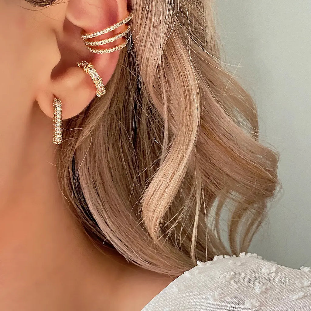 Hoop-Earrings-with-Cubic-Zirconia-Model