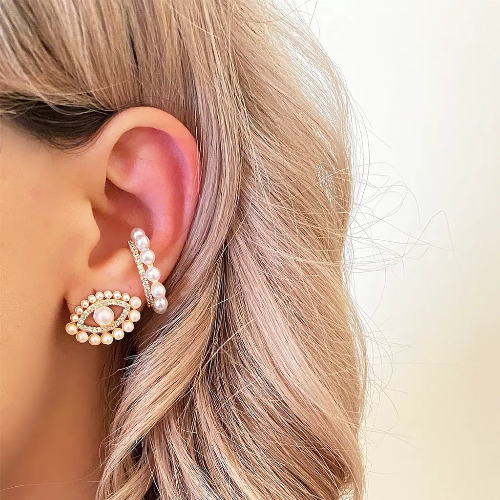 Stud-Earrings-with-Cubic-Zirconia-and-Pearl-Evil-Eye-Model